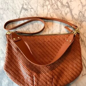 Clare V Moyen Messenger in Hazlenut Woven Zigzag